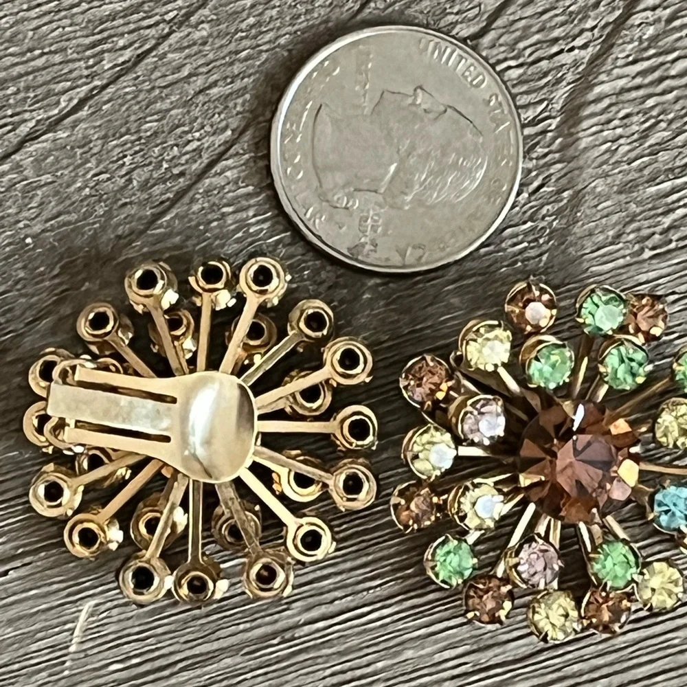 Vintage Glowers Uranium Multi-Color Crystal starburst clip Earrings mid-century - Picture 7 of 9